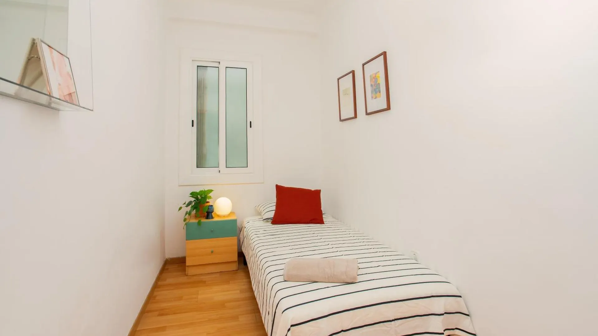 برشلونة 00 Apartment Sagrada Familia